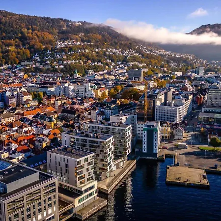 Heart Of - Quiet - Close To Everything * Bergen